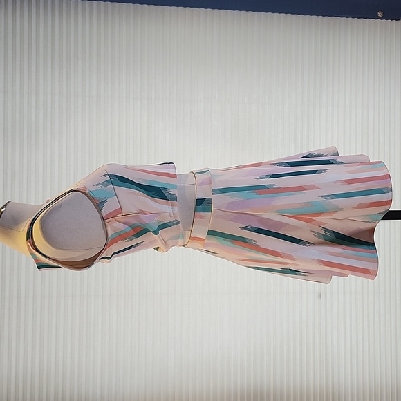 Decree Pastel Brushstroke Two Piece Crop Top & Skater Skirt Set Small - Picture 4 of 12